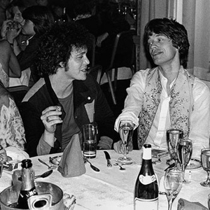 撩起老师旗袍狠狠挺进
